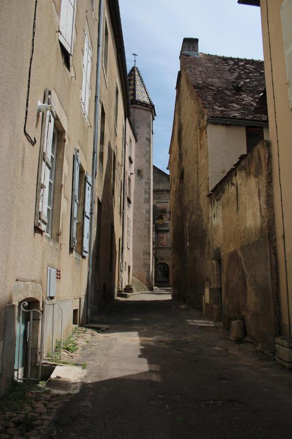 Le Boudoir D'Artiste Bed & Breakfast Semur-en-Auxois Exterior photo